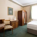 Boutique-hotel Amalienhof Hotell 3*
