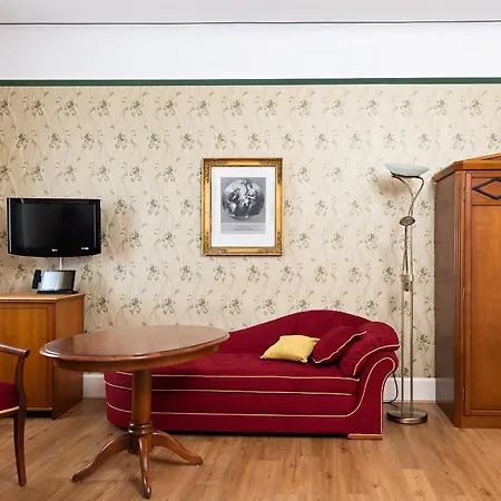 Boutique-hotel Amalienhof 3*