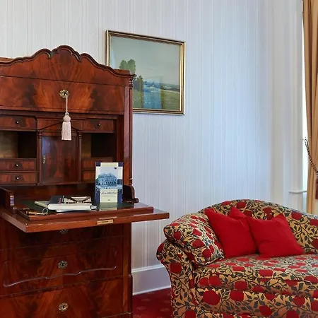 Boutique-hotel Amalienhof 3*